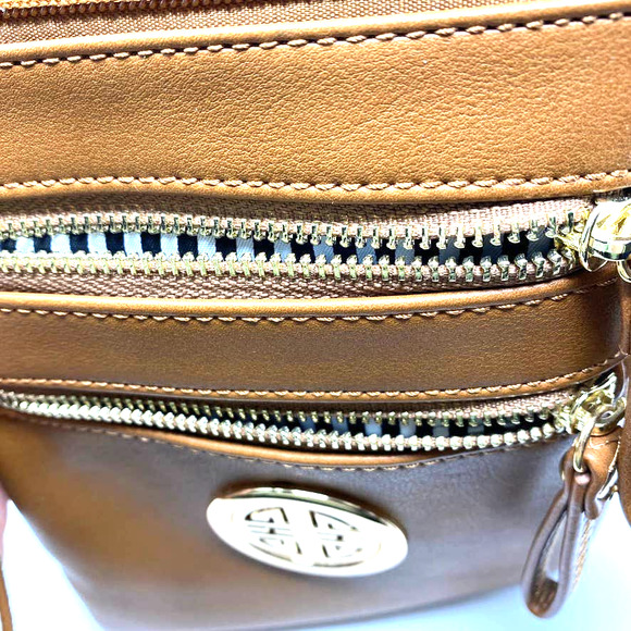 Dasein Womens Tan Faux Leather Crossbody Bag - Picture 6 of 7